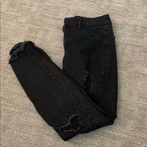 Refuge black ripped jeans